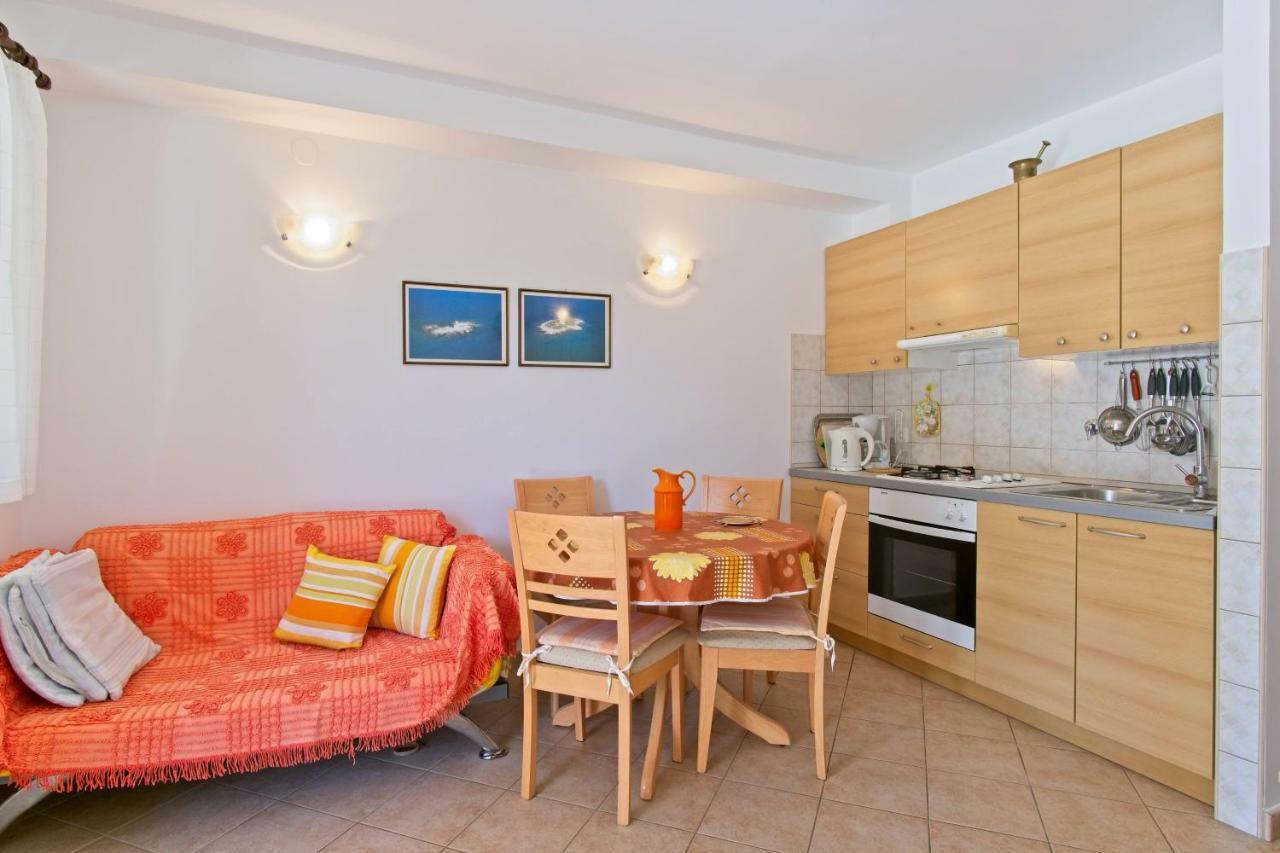 Apartmani Dorita Mali Lošinj Exteriér fotografie