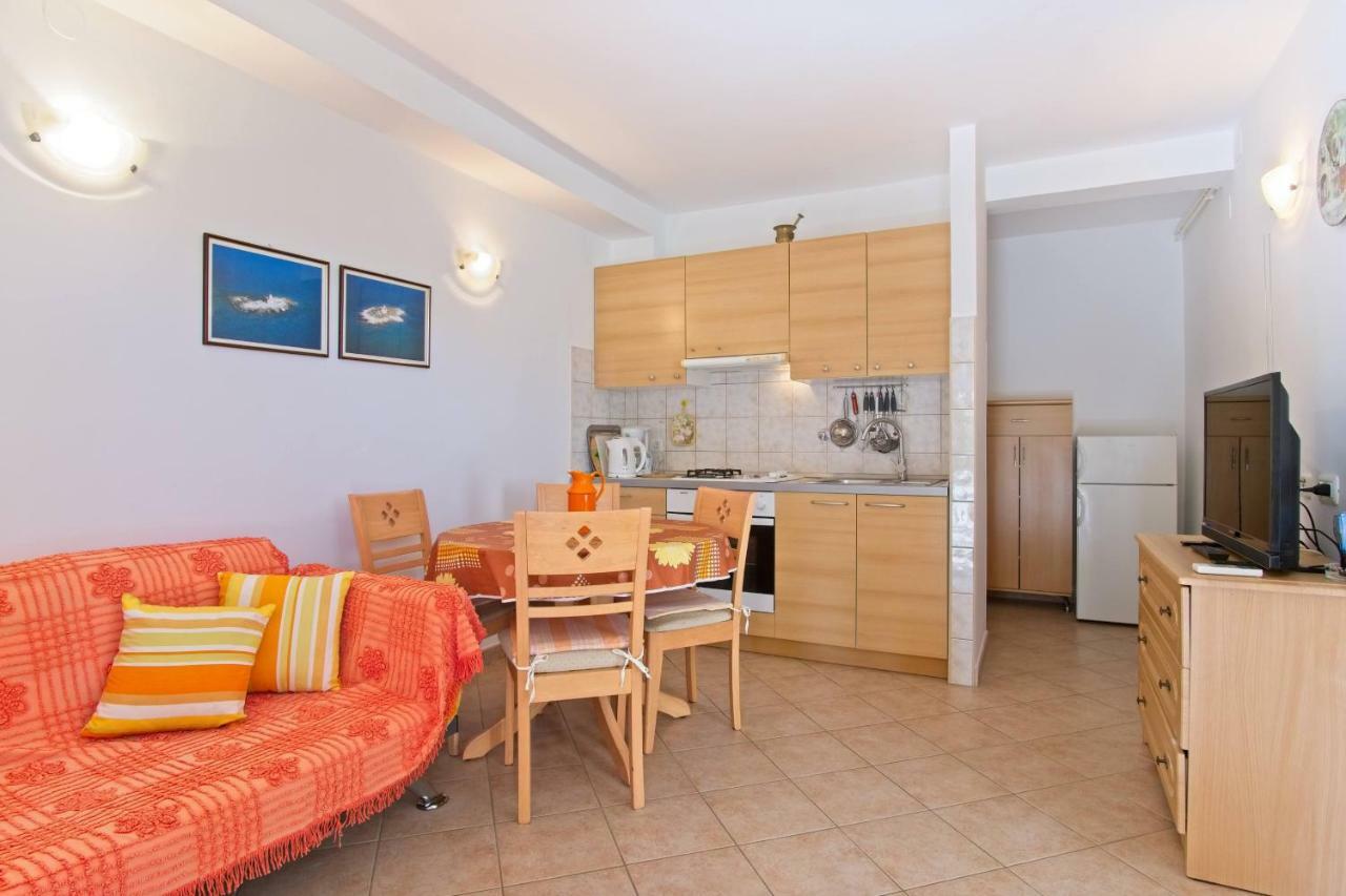 Apartmani Dorita Mali Lošinj Exteriér fotografie